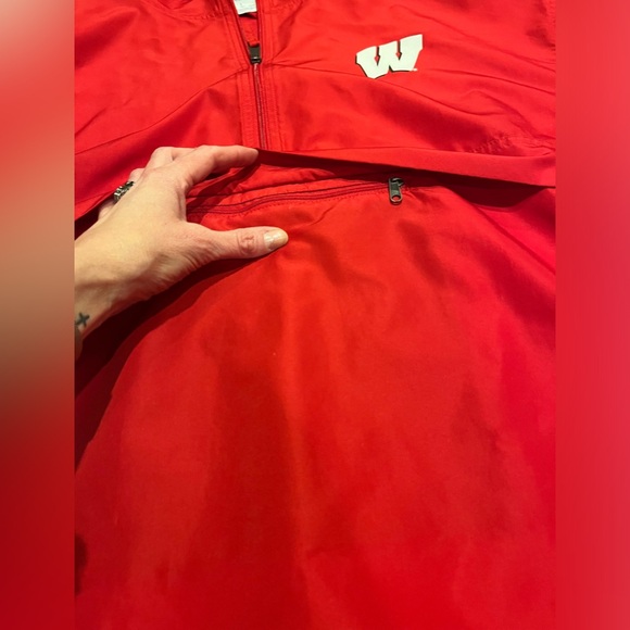 Wisconsin waterproof hooded rain pullover anorak jacket. - Picture 2 of 4